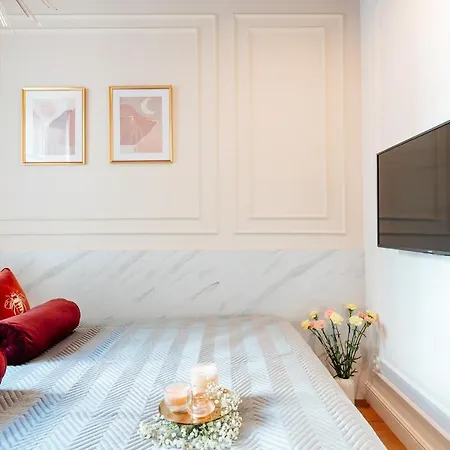 Story - Loftaffair Collection 4*