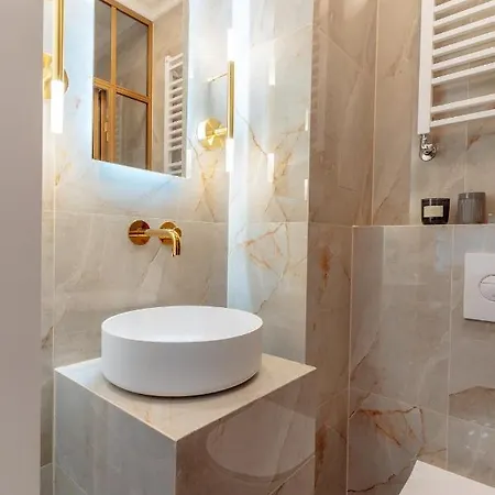 Apartmanhotel Story By Staylab 4*