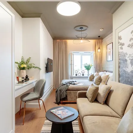 Apartmanhotel Story By Staylab 4*