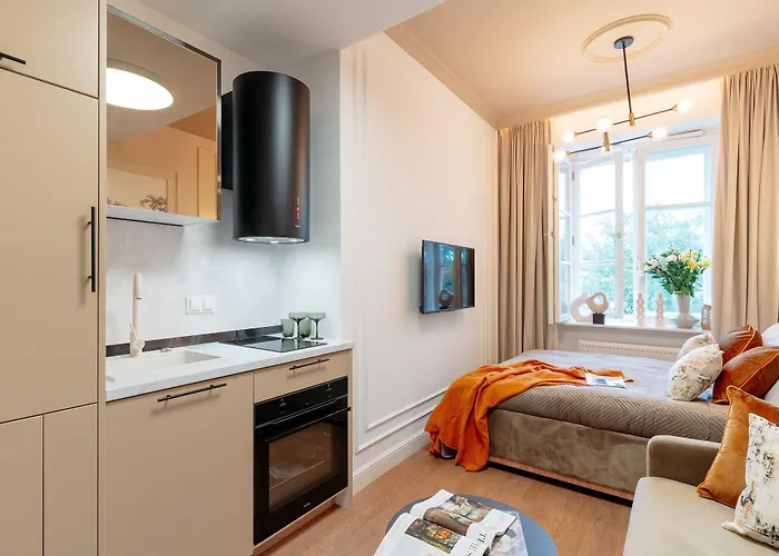 Story By Staylab ורשה