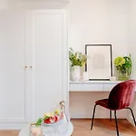 Story By Staylab Apart-hotel