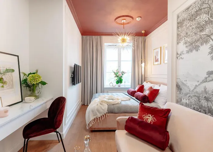 Apart-hotel Story By Staylab